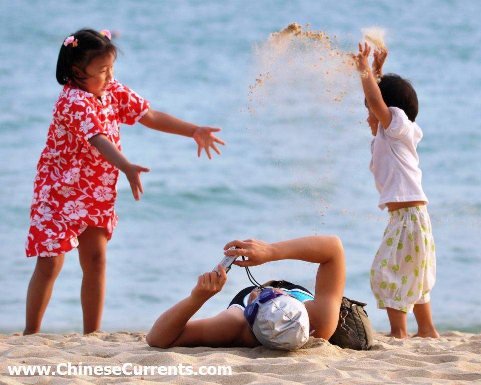 Hainan_sanya_beach_fun.jpg